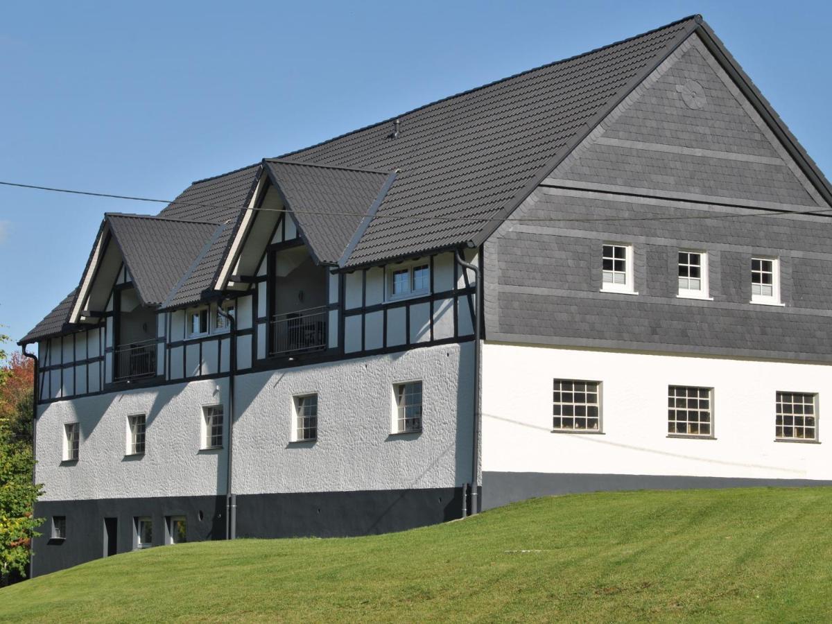 Ferienwohnungen Übern Hof Schmallenberg Exterior foto