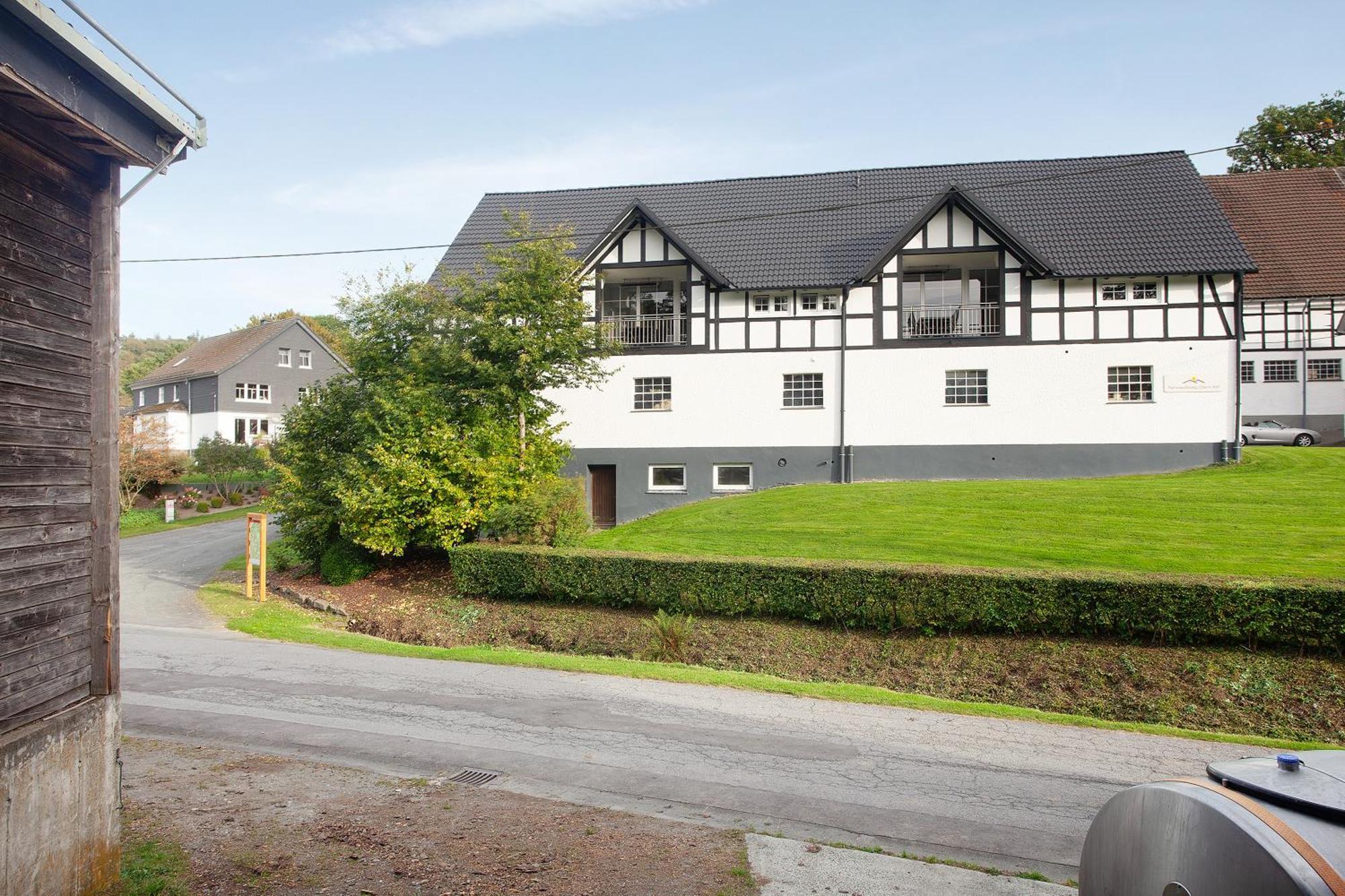 Ferienwohnungen Übern Hof Schmallenberg Exterior foto